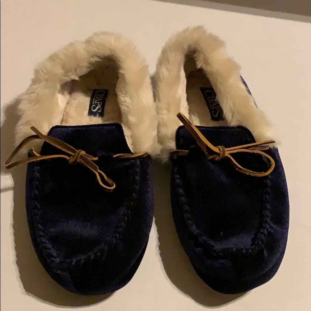 Chaps slippers size- XL(9.5-10.5)